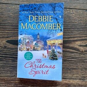 The Christmas Spirit by Debbie‎ Macomber New York Times Bestseller Guc